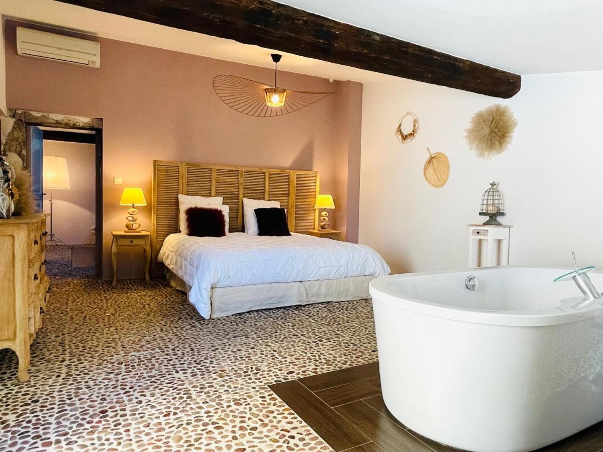 بيرنيه لو فونتينز B&B Temps Suspendu Provence المظهر الخارجي الصورة
