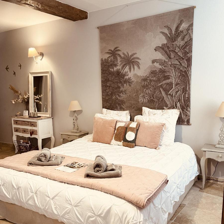 بيرنيه لو فونتينز B&B Temps Suspendu Provence المظهر الخارجي الصورة
